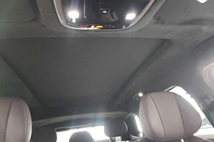 Used Chery Tiggo 9 2025 2.0T Automatic Two-Wheel Drive Luxury Edition 5 Seats Headliner