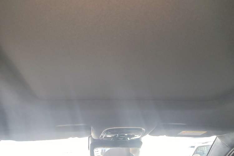 Used Chery Tiggo 9 2025 2.0T Automatic Two-Wheel Drive Luxury Edition 5 Seats Headliner