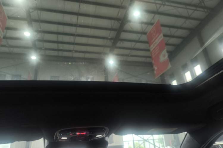 Used Chery Tiggo 9 2025 2.0T Automatic Two-Wheel Drive Luxury Edition 5 Seats Headliner