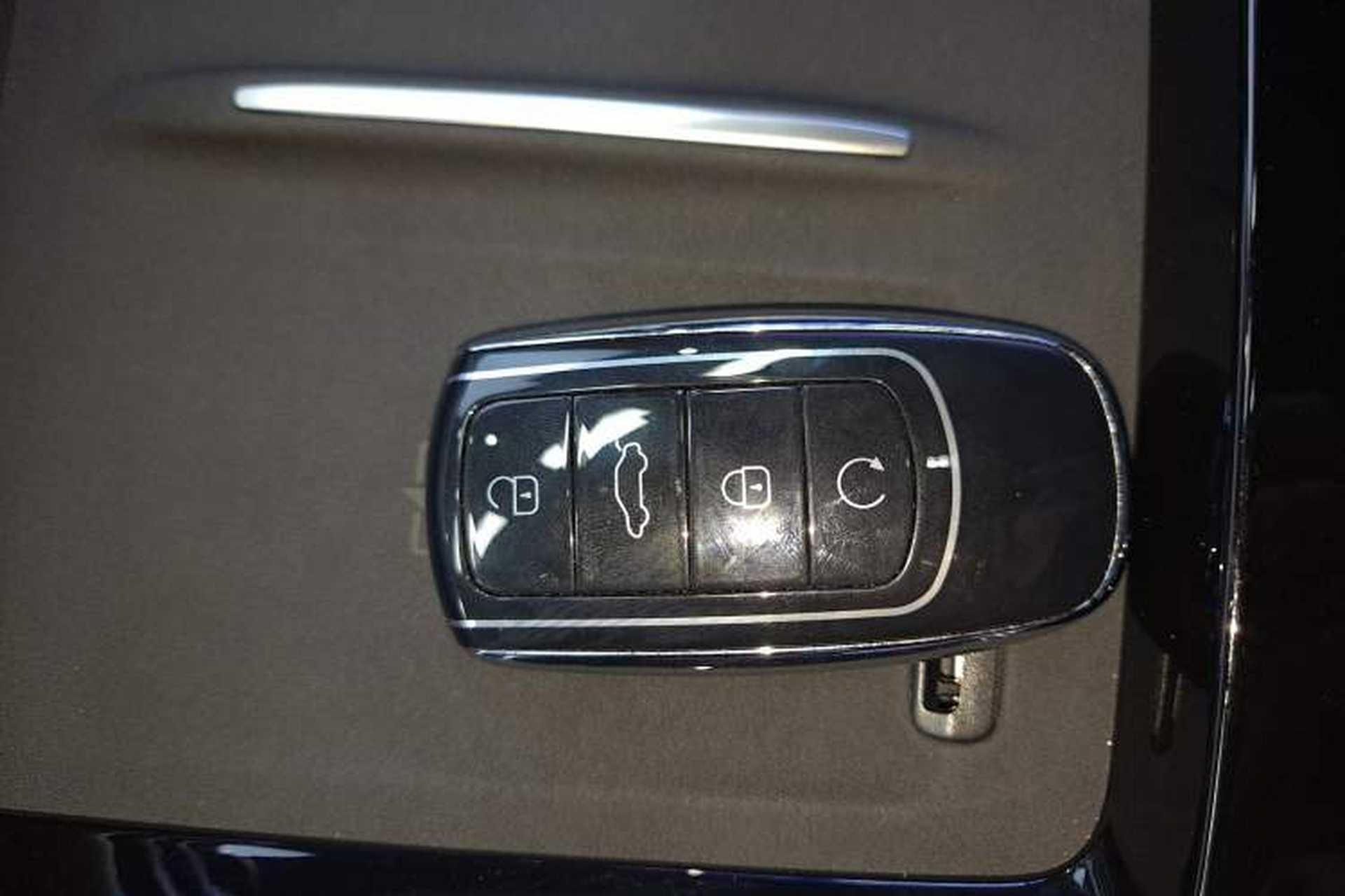 Used Chery Tiggo 9 2025 2.0T Automatic Two-Wheel Drive Luxury Edition 5 Seats Interior 1