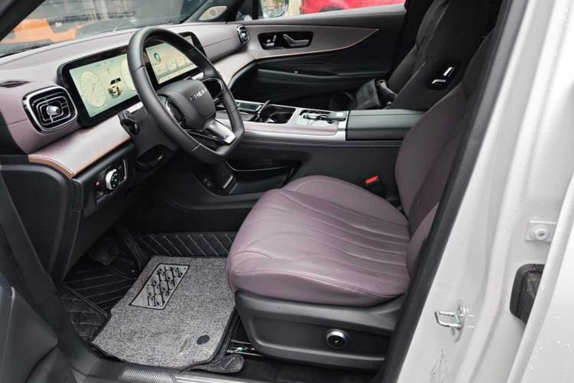 Used Chery Tiggo 9 2025 2.0T Automatic Two-Wheel Drive Luxury Edition 5 Seats Left Front Seat