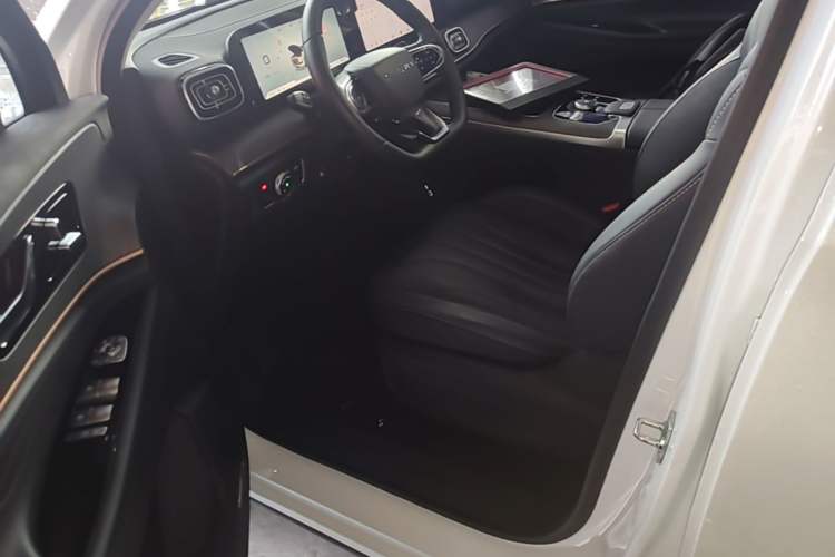 Used Chery Tiggo 9 2025 2.0T Dual-Clutch Two-Wheel Drive Comfort Edition 5 Seats Left Front Seat