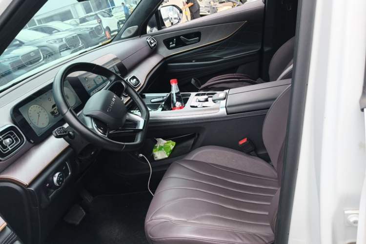 Used Chery Tiggo 9 2025 2.0T Automatic Two-Wheel Drive Luxury Edition 5 Seats Left Front Seat