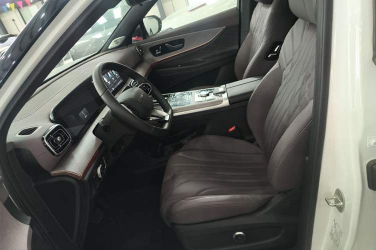 Used Chery Tiggo 9 2025 2.0T Automatic Two-Wheel Drive Luxury Edition 5 Seats Left Front Seat