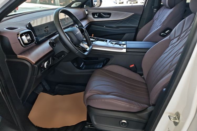 Used Chery Tiggo 9 2025 2.0T Automatic Two-Wheel Drive Luxury Edition 5 Seats Left Front Seat