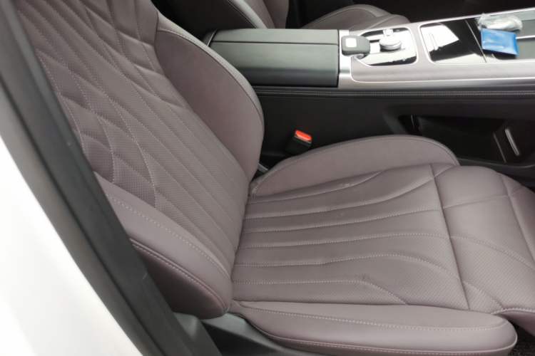Used Chery Tiggo 9 2025 2.0T Automatic Two-Wheel Drive Luxury Edition 5 Seats Right Front Seat