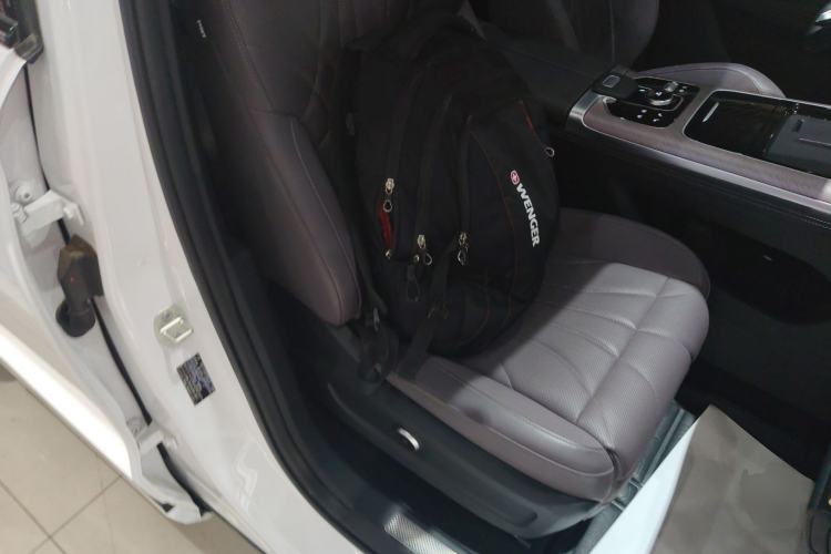 Used Chery Tiggo 9 2025 2.0T Automatic Two-Wheel Drive Luxury Edition 5 Seats Right Front Seat