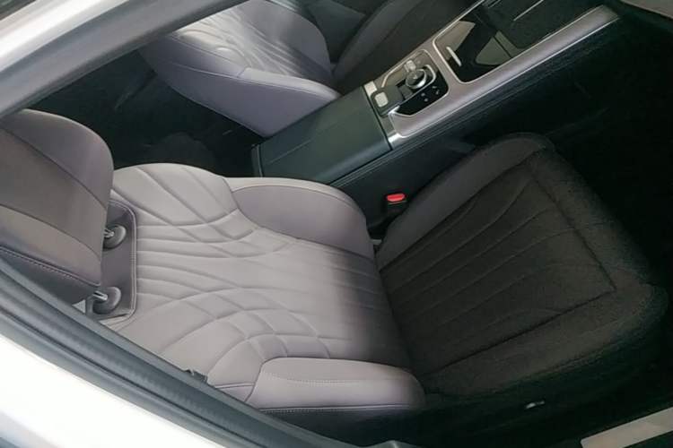 Used Chery Tiggo 9 2025 2.0T Automatic Two-Wheel Drive Luxury Edition 5 Seats Right Front Seat