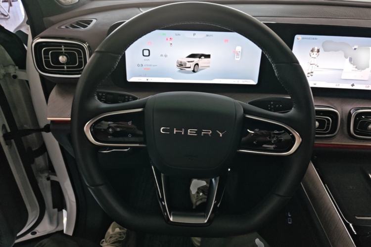 Used Chery Tiggo 9 2025 2.0T Automatic Two-Wheel Drive Luxury Edition 5 Seats Steering Wheel
