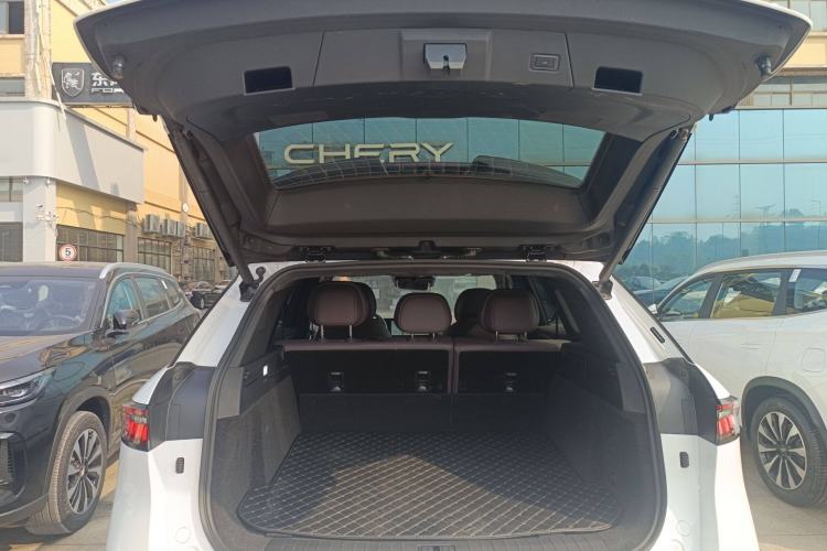 Used Chery Tiggo 9 2025 2.0T Automatic Two-Wheel Drive Luxury Edition 5 Seats Trunk