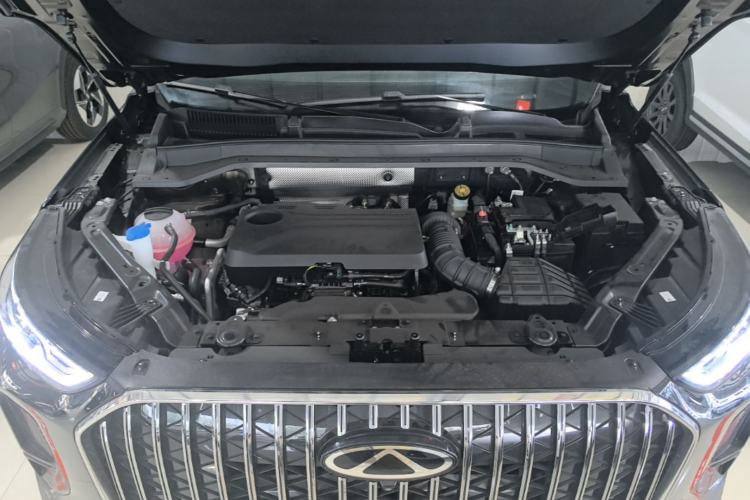 Used Chery Tiggo 9 2026 Model 9X 2.0T Automatic Two-Wheel Drive Luxury Edition Engine Bay