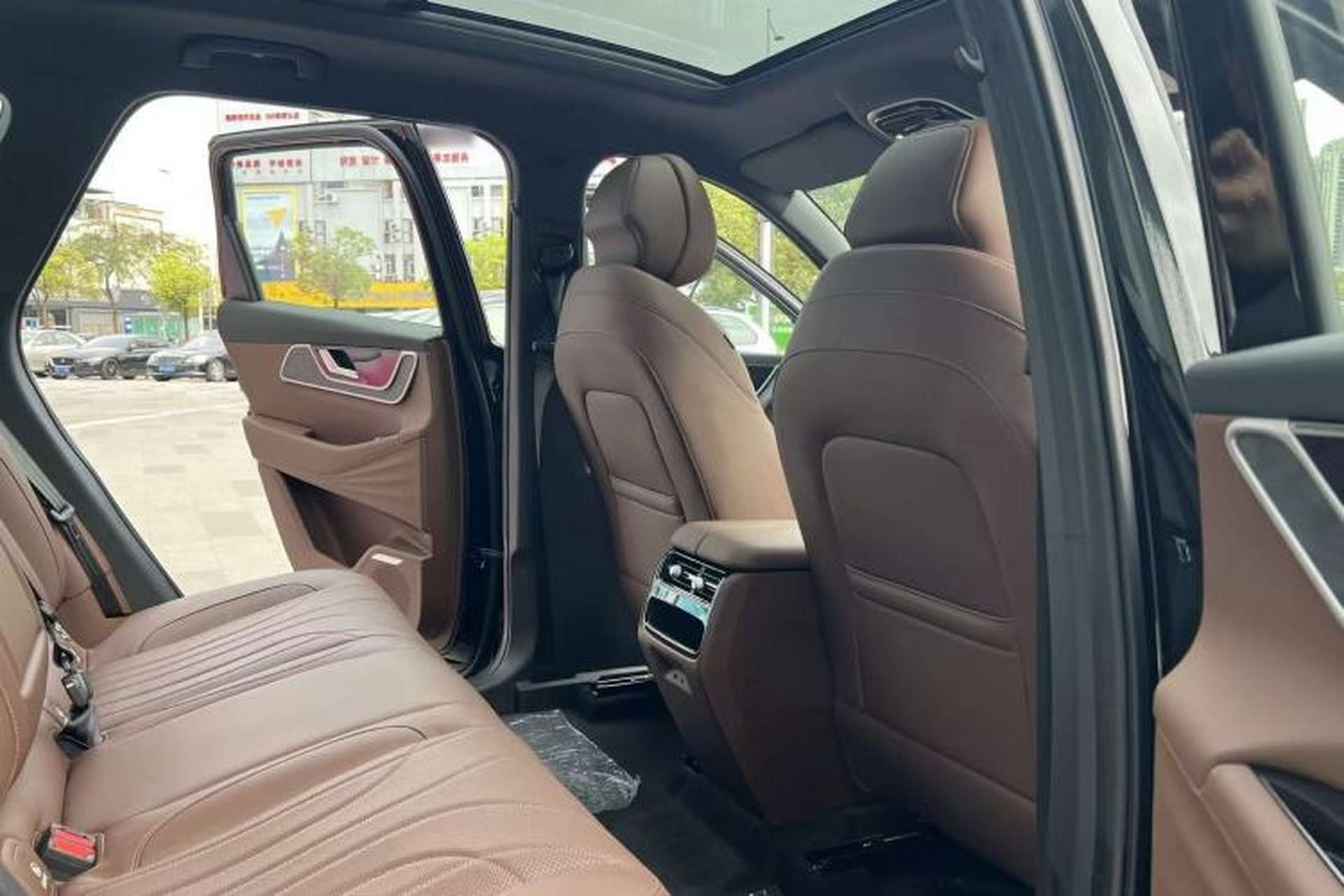 Used Chery Tiggo 9 2026 Model 9X 2.0T Automatic Two-Wheel Drive Luxury Edition Interior 5