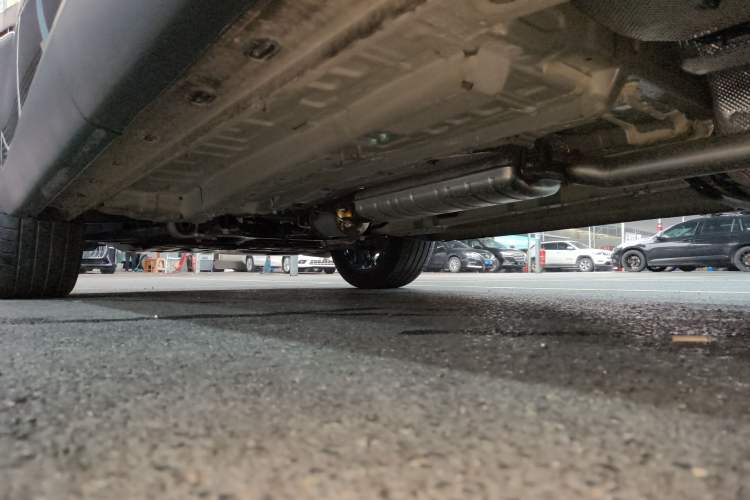 Used Chery Tiggo 9 2026 Model 9X 2.0T Automatic Two-Wheel Drive Prestige Edition Left Side Sill