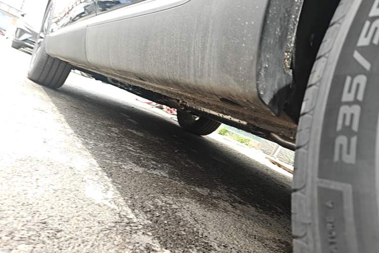 Used Chery Tiggo 9 2026 Model 9X 2.0T Automatic Two-Wheel Drive Luxury Edition Left Side Sill