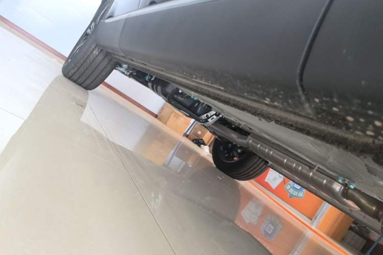 Used Chery Tiggo 9 2026 Model 9X 2.0T Automatic Two-Wheel Drive Luxury Edition Right Side Sill