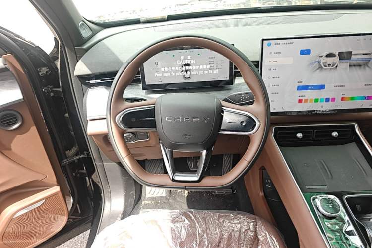 Used Chery Tiggo 9 2026 Model 9X 2.0T Automatic Two-Wheel Drive Luxury Edition Steering Wheel