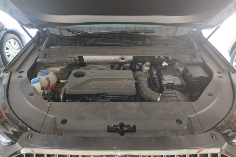 Used Chery Tiggo 9 2026 Model 9X 2.0T Automatic Two-Wheel Drive Prestige Edition Engine Bay