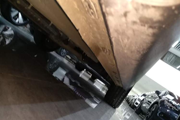 Used Chery Tiggo 9 2026 Model 9X 2.0T Automatic Two-Wheel Drive Navigation Edition Left Side Sill