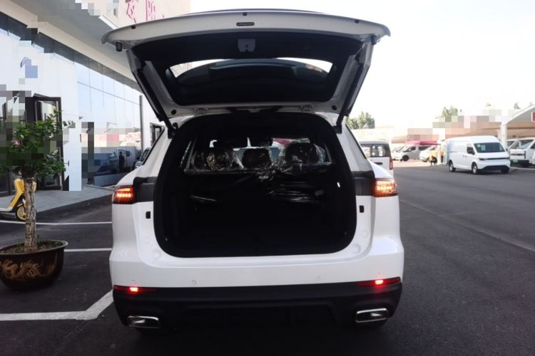 Used Chery Tiggo 9 2026 Model 9X 2.0T Automatic Two-Wheel Drive Luxury Edition Trunk