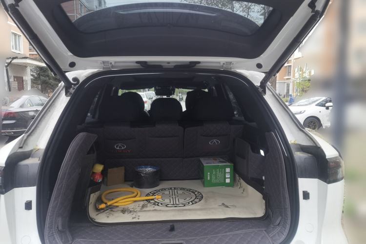 Used Chery Tiggo 9 2026 Model 9X 2.0T Automatic Two-Wheel Drive Prestige Edition Trunk