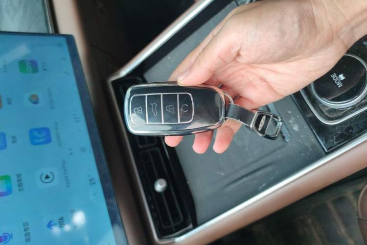 Used Chery Tiggo 9 2026 Model 9X 2.0T Automatic Two-Wheel Drive Prestige Edition Vehicle Key