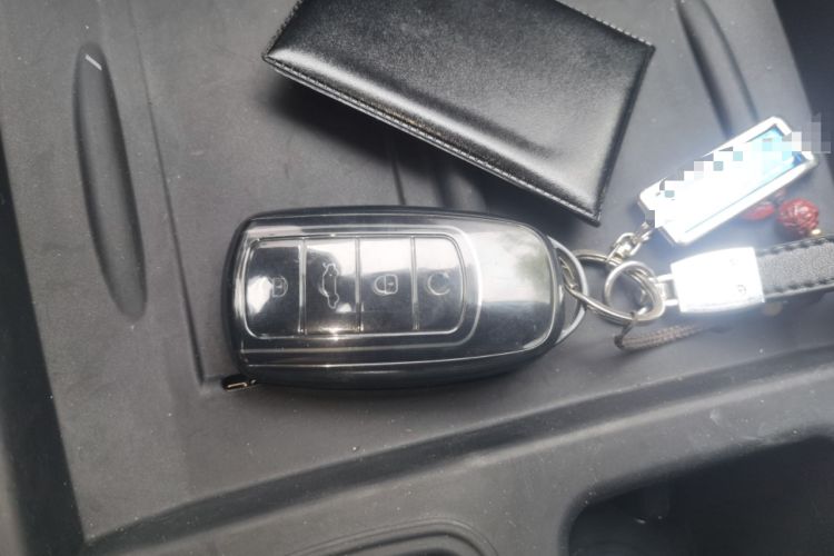 Used Chery Tiggo 9 2026 Model 9X 2.0T Automatic Two-Wheel Drive Prestige Edition Vehicle Key