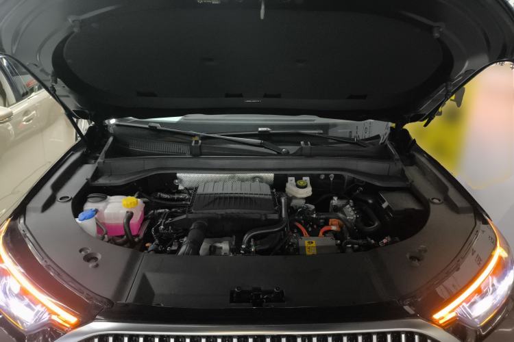 Used Chery Tiggo 9 C-DM 2025 1.5T 106KM Ultra-Comfort Version 7 Seats Lithium Iron Phosphate Engine Bay