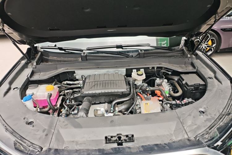 Used Chery Tiggo 9 C-DM 2025 1.5T 106KM Enjoy Edition 5 Seats Lithium-Ion Battery Engine Bay