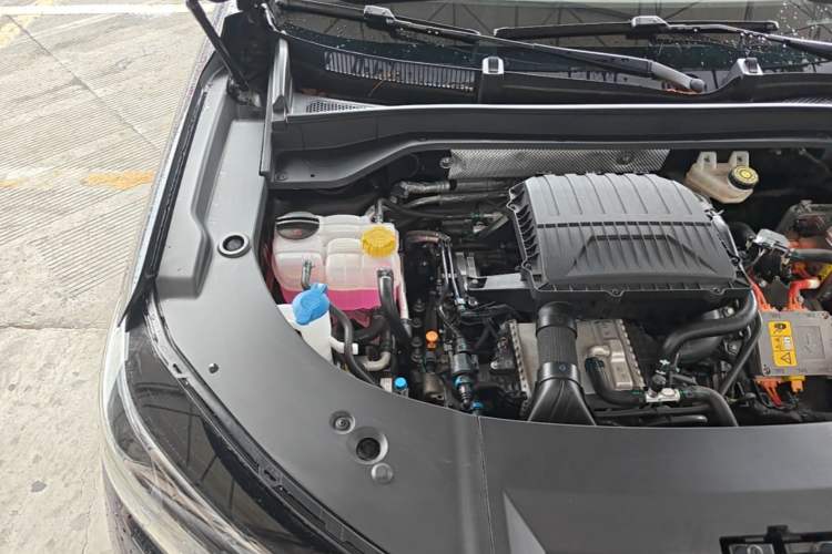 Used Chery Tiggo 9 C-DM 2025 1.5T 106KM Ultra-Enjoyment Version 5 Seats Lithium Iron Phosphate Engine Bay Right