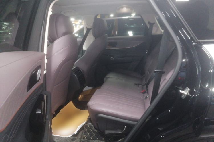 Used Chery Tiggo 9 C-DM 2025 1.5T 106KM Enjoy Edition 5 Seats Lithium Iron Phosphate Interior 4