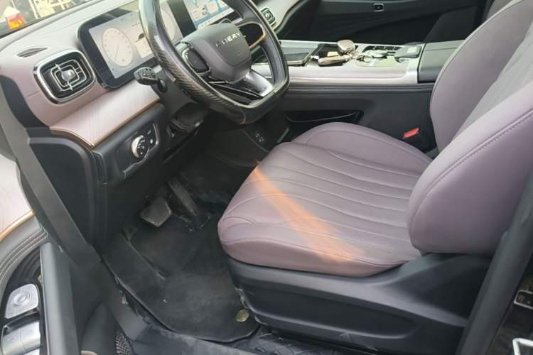 Used Chery Tiggo 9 C-DM 2025 1.5T 106KM Enjoy Edition 5 Seats Lithium-Ion Battery Left Front Seat