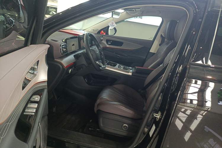 Used Chery Tiggo 9 C-DM 2025 1.5T 106KM Enjoy Edition 7 Seats Lithium Iron Phosphate Left Front Seat