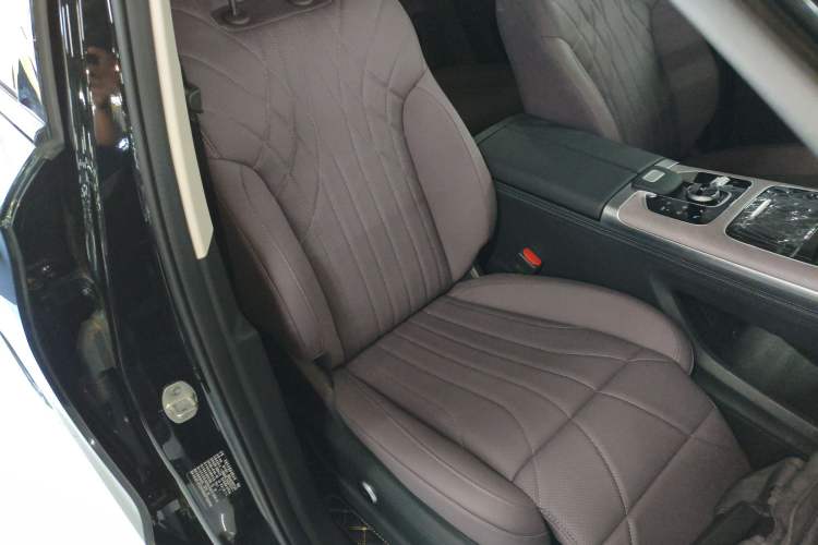 Used Chery Tiggo 9 C-DM 2025 1.5T 106KM Ultra-Comfort Version 7 Seats Lithium Iron Phosphate Right Front Seat