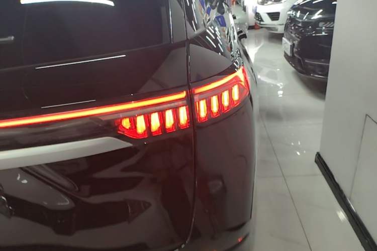 Used Chery Tiggo 9 C-DM 2025 1.5T 106KM Enjoy Edition 5 Seats Lithium-Ion Battery Right Rear Taillight