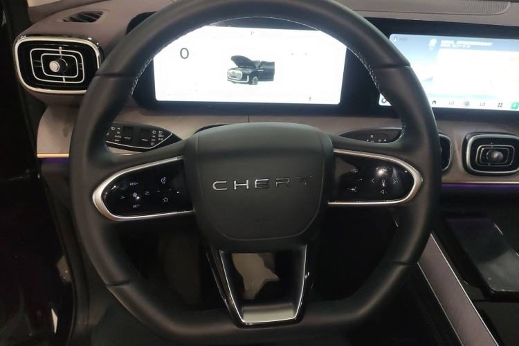 Used Chery Tiggo 9 C-DM 2025 1.5T 106KM Ultra-Enjoyment Version 5 Seats Lithium Iron Phosphate Steering Wheel