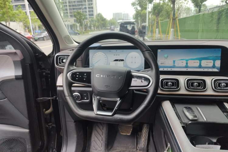 Used Chery Tiggo 9 C-DM 2025 1.5T 106KM Enjoy Edition 5 Seats Lithium-Ion Battery Steering Wheel
