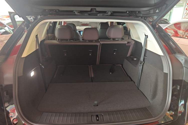 Used Chery Tiggo 9 C-DM 2025 1.5T 106KM Enjoy Edition 7 Seats Lithium Iron Phosphate Trunk