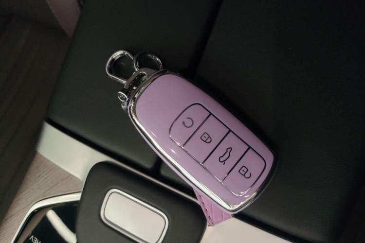 Used Chery Tiggo 9 C-DM 2025 1.5T 106KM Enjoy Edition 5 Seats Lithium-Ion Battery Vehicle Key