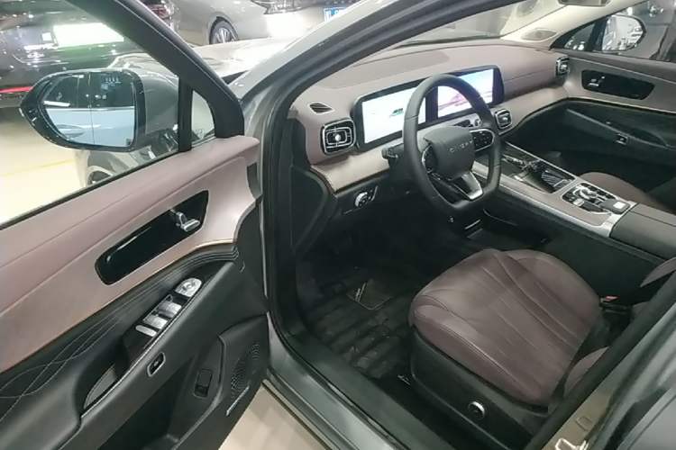 Used Chery Tiggo 9 C-DM 2025 1.5T 106KM Ultra-Enjoyment Version 5 Seats Lithium Iron Phosphate Driver Seat