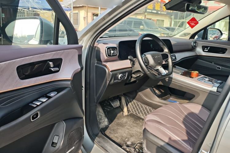 Used Chery Tiggo 9 C-DM 2025 1.5T 106KM Ultra-Comfort Edition 5 Seats Lithium-NMC Driver Seat