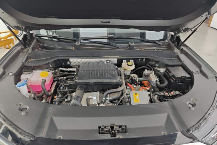 Used Chery Tiggo 9 C-DM 2025 1.5T 106KM Enjoy Edition 5 Seats Lithium Iron Phosphate Engine Bay