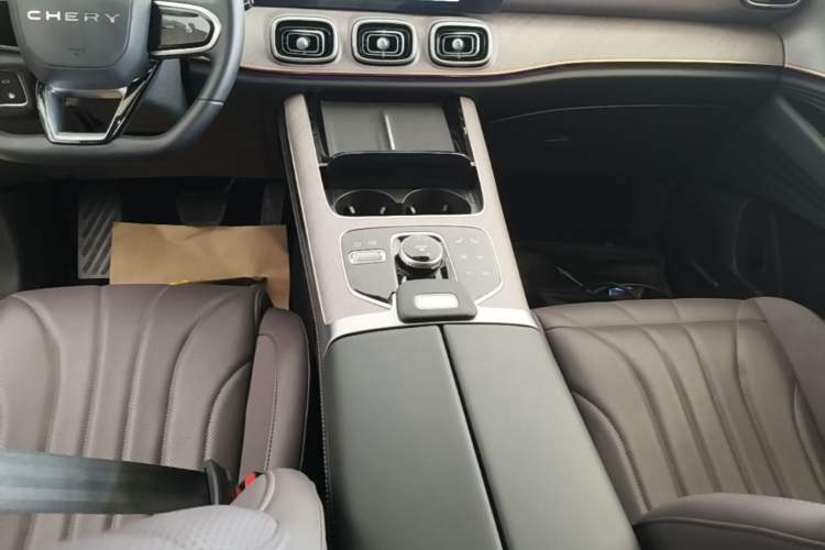 Used Chery Tiggo 9 C-DM 2025 1.5T 106KM Ultra-Enjoyment Version 5 Seats Lithium Iron Phosphate Gear Lever