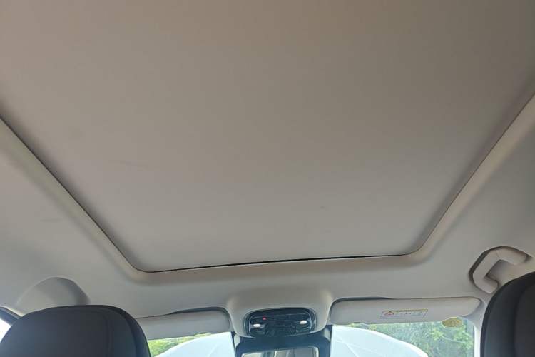 Used Chery Tiggo 9 C-DM 2025 1.5T 106KM Ultra-Comfort Edition 5 Seats Lithium-NMC Headliner