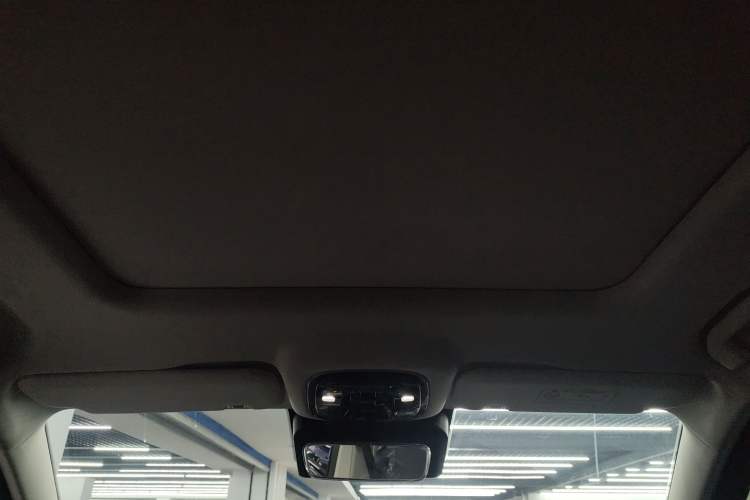 Used Chery Tiggo 9 C-DM 2025 1.5T 106KM Ultra-Comfort Edition 5 Seats Lithium-NMC Headliner