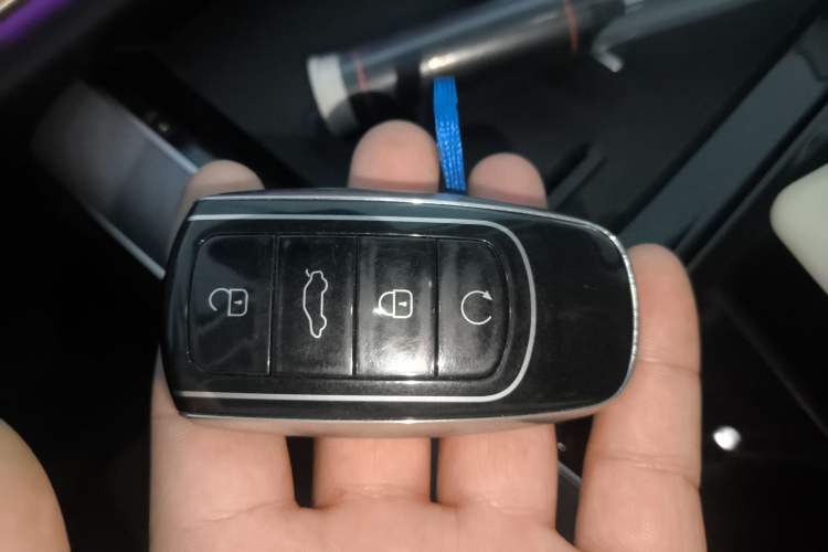 Used Chery Tiggo 9 C-DM 2025 1.5T 106KM Ultra-Comfort Edition 5 Seats Lithium-NMC Interior 1
