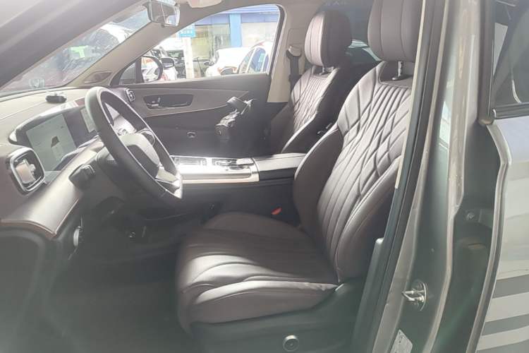 Used Chery Tiggo 9 C-DM 2025 1.5T 106KM Ultra-Comfort Edition 5 Seats Lithium-NMC Left Front Seat