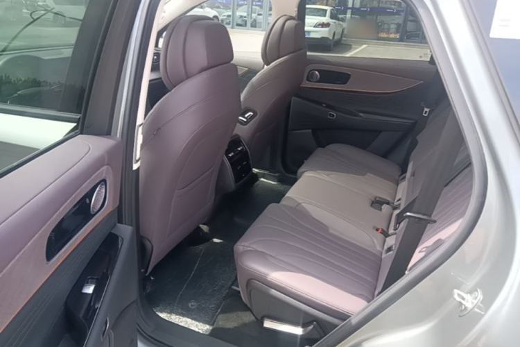 Used Chery Tiggo 9 C-DM 2025 1.5T 106KM Ultra-Comfort Edition 5 Seats Lithium-NMC Left Rear Seat