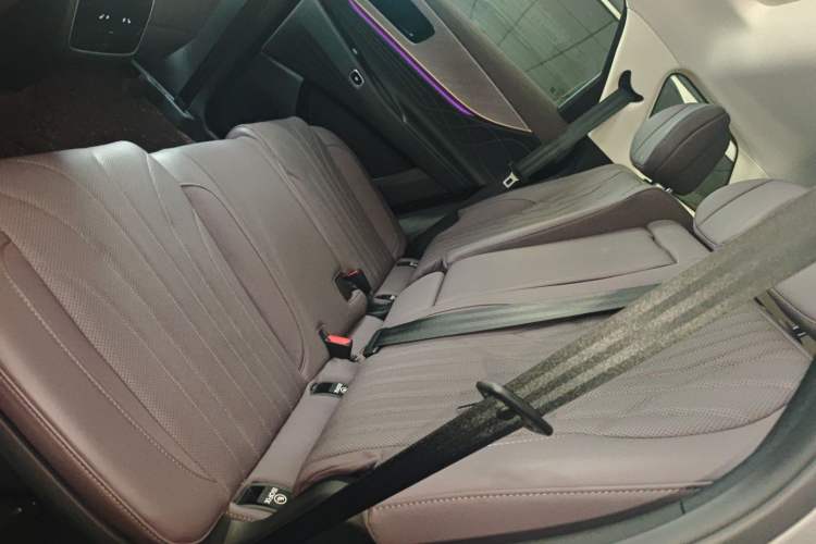 Used Chery Tiggo 9 C-DM 2025 1.5T 106KM Ultra-Comfort Edition 5 Seats Lithium-NMC Left Rear Seat