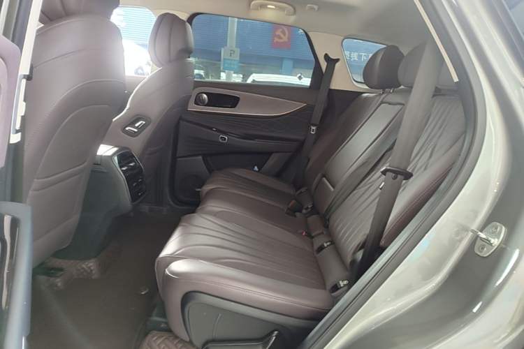 Used Chery Tiggo 9 C-DM 2025 1.5T 106KM Ultra-Comfort Edition 5 Seats Lithium-NMC Left Rear Seat