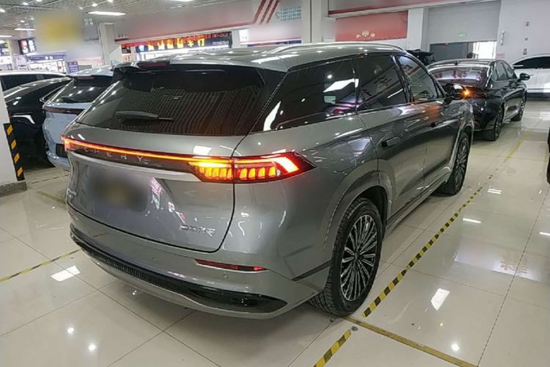 Used Chery Tiggo 9 C-DM 2025 1.5T 106KM Ultra-Enjoyment Version 5 Seats Lithium Iron Phosphate Rear Right 45 Deg
